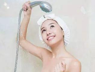 为何腋臭对我不离不弃 知道原因后